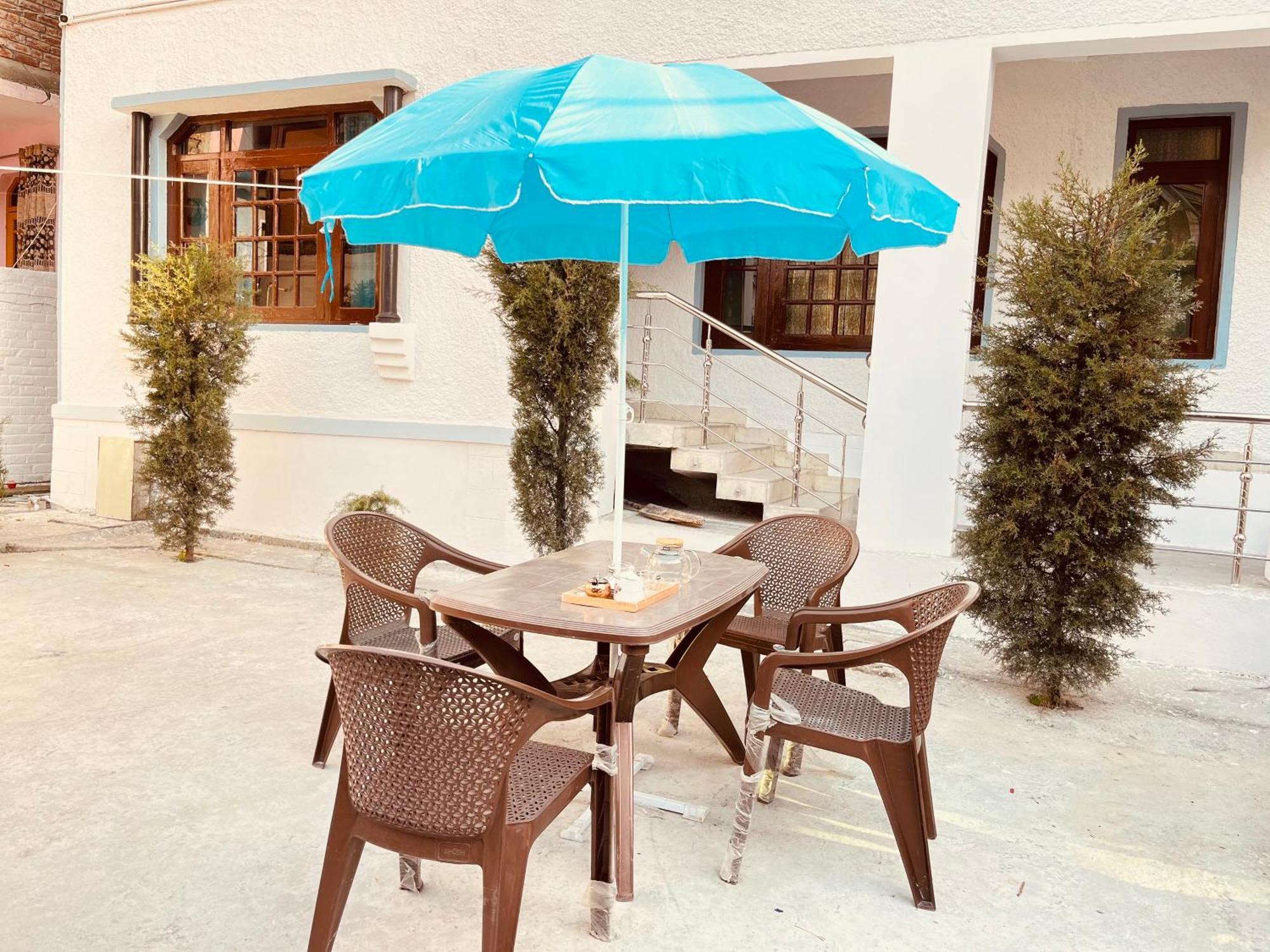 Sea Homestay Srinagar (Jammu and Kashmir)